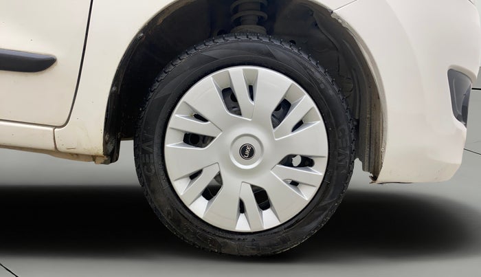 2017 Maruti Wagon R 1.0 VXI, Petrol, Manual, 35,781 km, Right Front Wheel