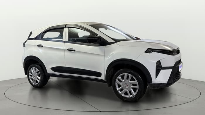 2024 Tata NEXON Smart Plus 1.2 Revotron 6 AMT, Petrol, Automatic, 19,476 km, Right Front Diagonal