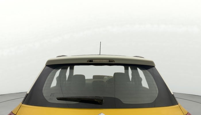 2016 Maruti Vitara Brezza ZDI PLUS, Diesel, Manual, 1,33,214 km, Rear Windshield