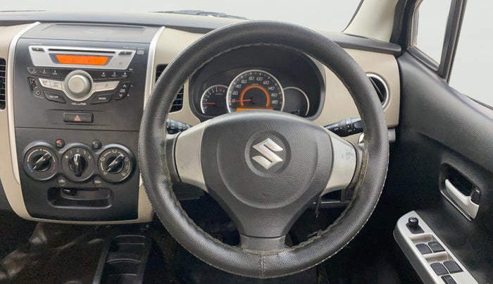 2015 Maruti Wagon R 1.0 VXI, Petrol, Manual, 73,630 km, Steering Wheel Close Up