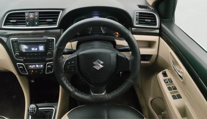 2017 Maruti Ciaz DELTA 1.4 MT PETROL, Petrol, Manual, 70,728 km, Steering Wheel Close Up