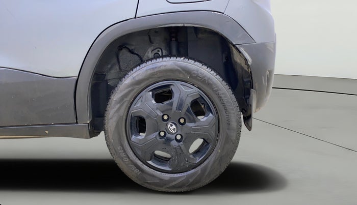 2023 Tata PUNCH ACCOMPLISHED MT, Petrol, Manual, 29,374 km, Left Rear Wheel