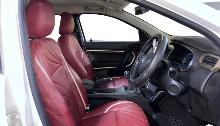 2022 Renault Kiger RXT (O) MT, Petrol, Manual, 25,156 km, Right Side Front Door Cabin