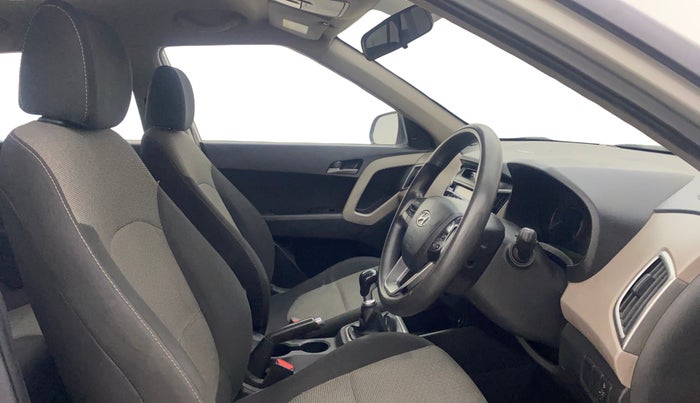 2017 Hyundai Creta SX PLUS 1.6 DIESEL, Diesel, Manual, 95,304 km, Right Side Front Door Cabin