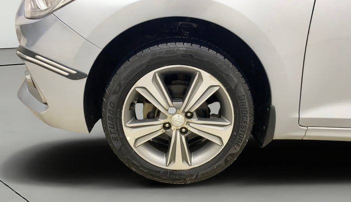 2019 Hyundai Verna 1.6 VTVT SX, Petrol, Manual, 82,873 km, Left Front Wheel