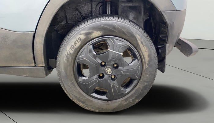 2022 Tata PUNCH ACCOMPLISHED MT, Petrol, Manual, 32,572 km, Left Rear Wheel