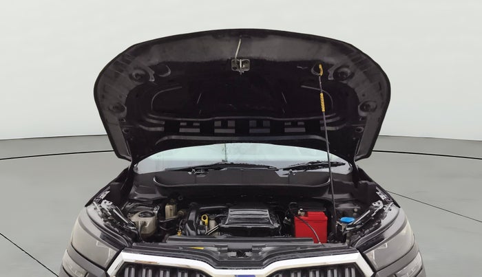 2022 Skoda KUSHAQ ACTIVE 1.0L TSI MT, Petrol, Manual, 75,793 km, Open Bonet