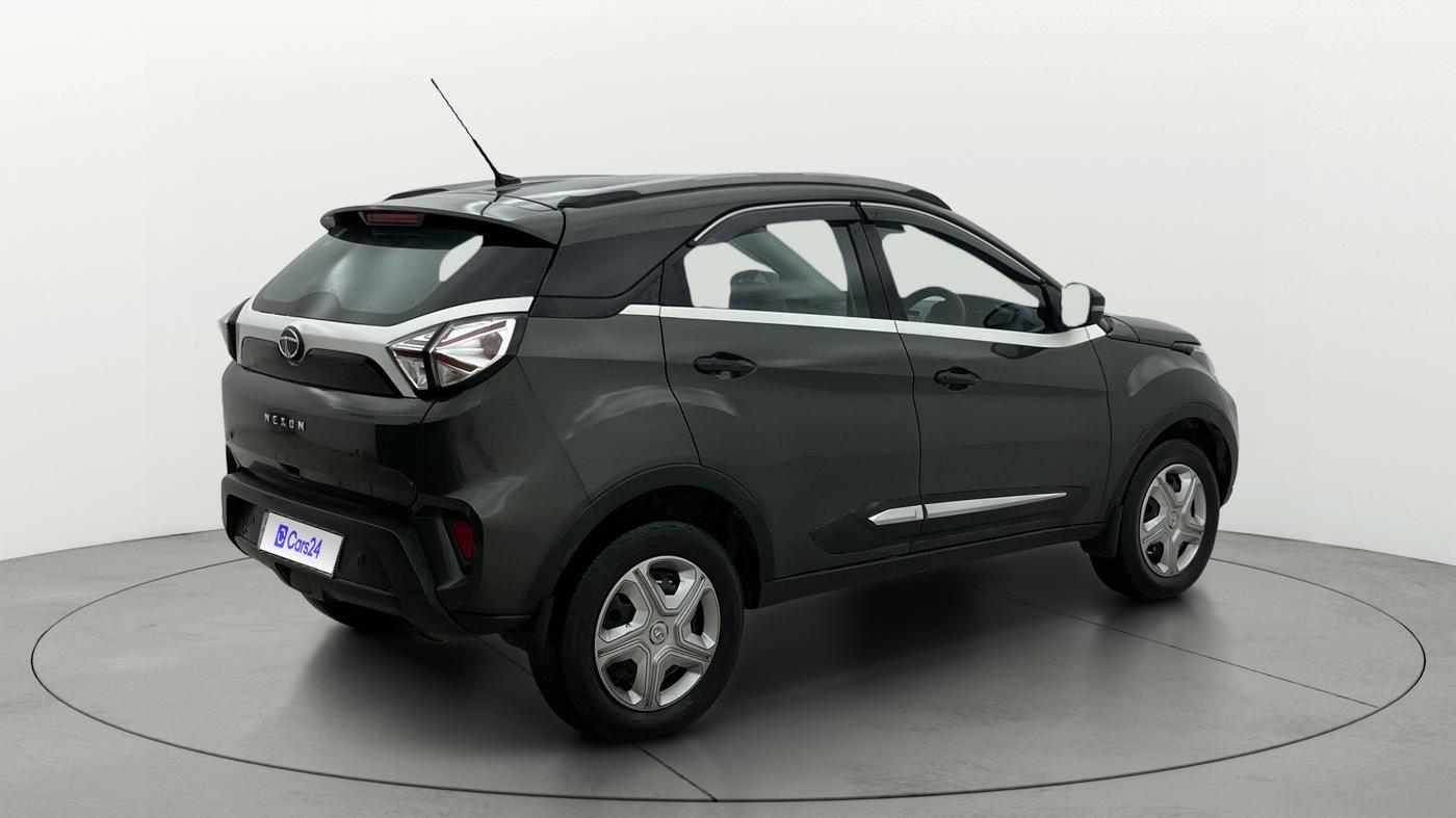 2020 Tata NEXON XMA SUNROOF PETROL, Petrol, Automatic, 69,401 km, Right Back Diagonal