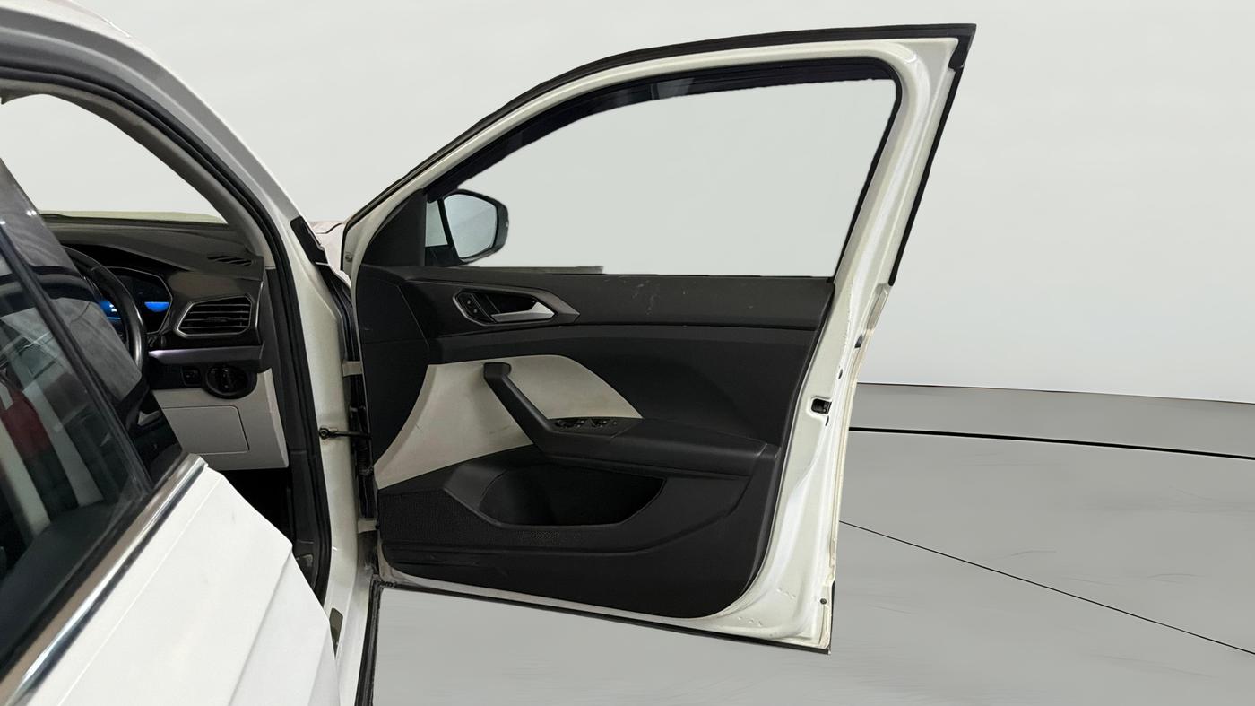 2022 Volkswagen TAIGUN TOPLINE 1.0 TSI AT, Petrol, Automatic, 89,372 km, RHS Front Door