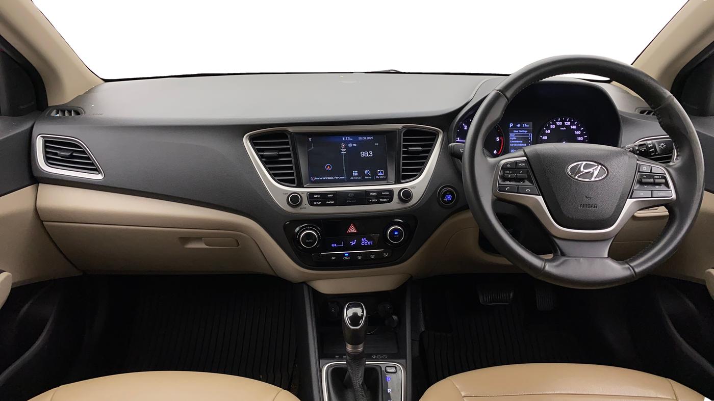 2020 Hyundai Verna 1.6 CRDI SX + AT, Diesel, Automatic, 28,702 km, Dashboard