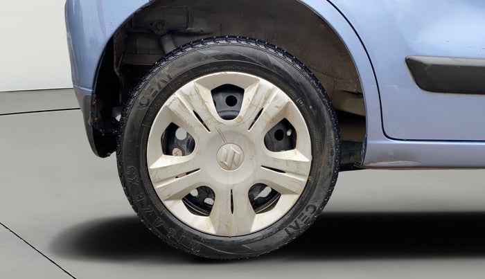 2017 Maruti Wagon R 1.0 VXI, Petrol, Manual, 63,415 km, Right Rear Wheel