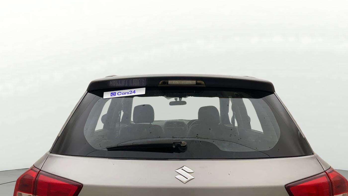 2017 Maruti Vitara Brezza ZDI PLUS, Diesel, Manual, 82,816 km, Rear Windshield