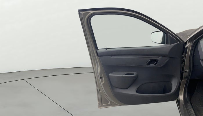 2016 Renault Kwid RXT 0.8, Petrol, Manual, 42,815 km, LHS Front Door