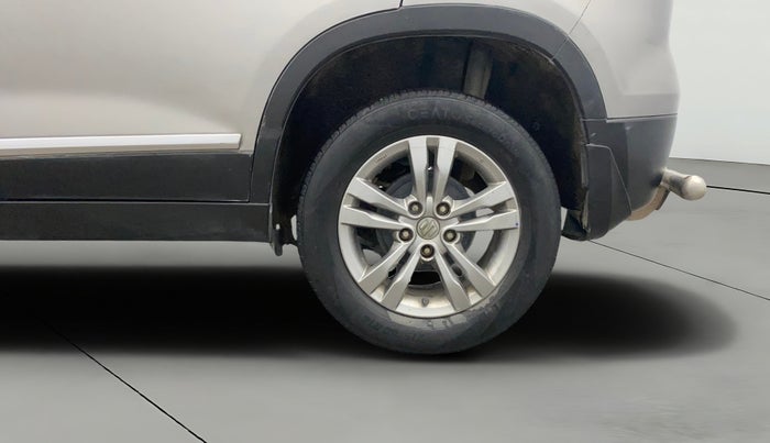 2017 Maruti Vitara Brezza ZDI, Diesel, Manual, 96,958 km, Left Rear Wheel