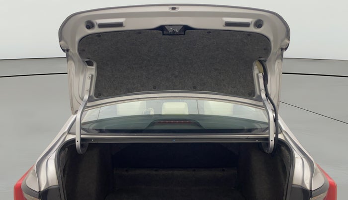 2022 Honda City 1.5L I-VTEC V CVT 5TH GEN, Petrol, Automatic, 58,428 km, Boot Door Open