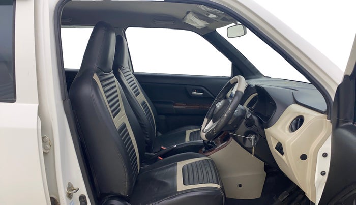 2021 Maruti New Wagon-R VXI 1.0, Petrol, Manual, 65,482 km, Right Side Front Door Cabin