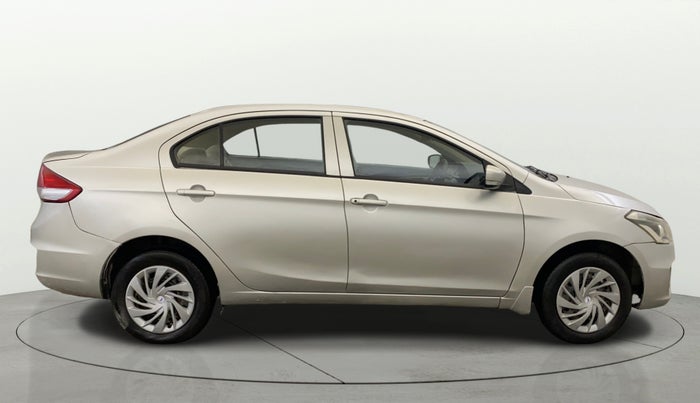 2016 Maruti Ciaz VXI, Petrol, Manual, 1,20,432 km, Right Side View