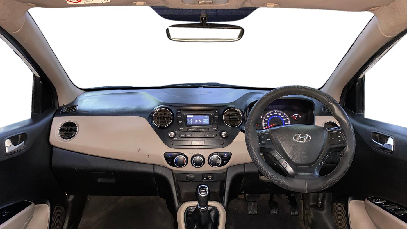 2015 Hyundai Grand i10 ASTA (O) 1.2 KAPPA VTVT, Petrol, Manual, 46,142 km, Dashboard