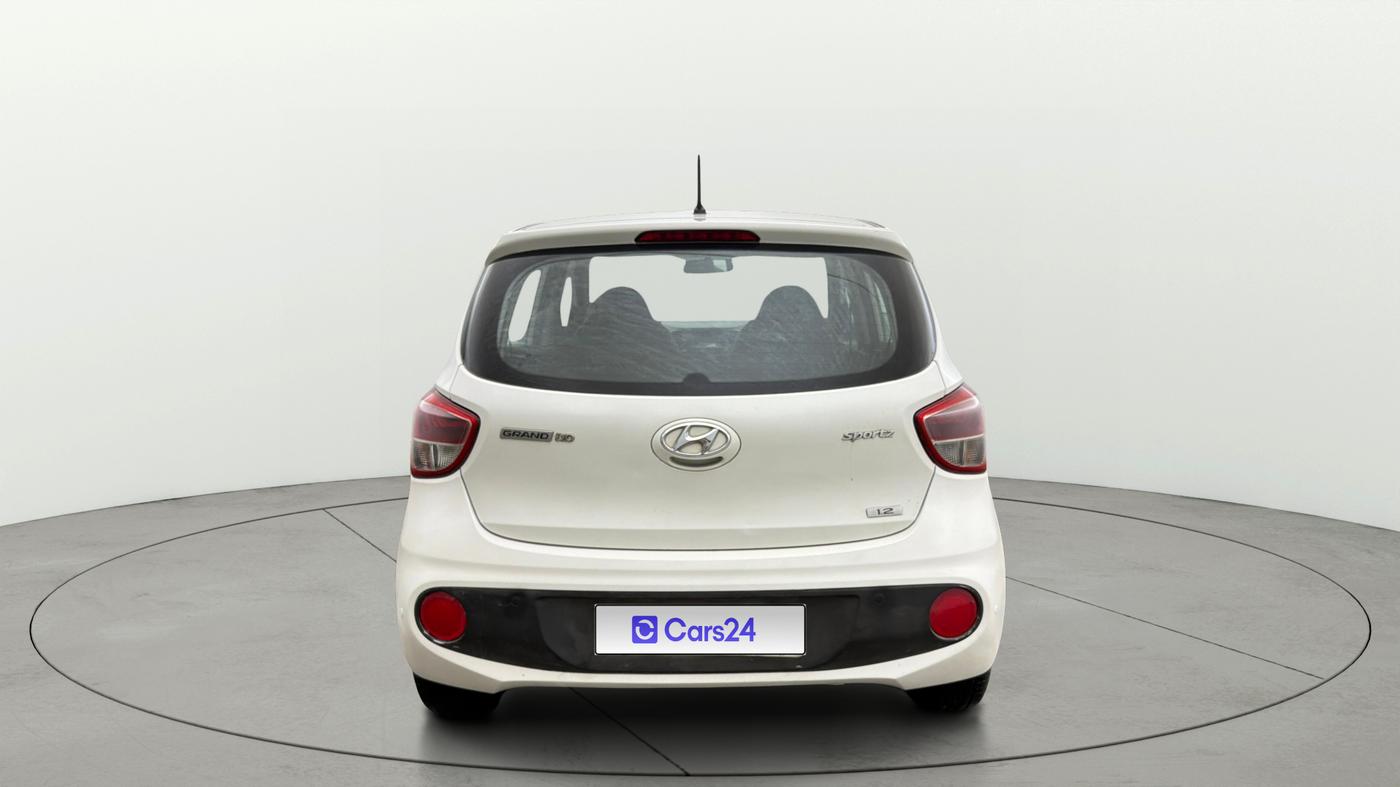 2017 Hyundai Grand i10 SPORTZ 1.2 KAPPA VTVT, Petrol, Manual, 40,530 km, Back/Rear