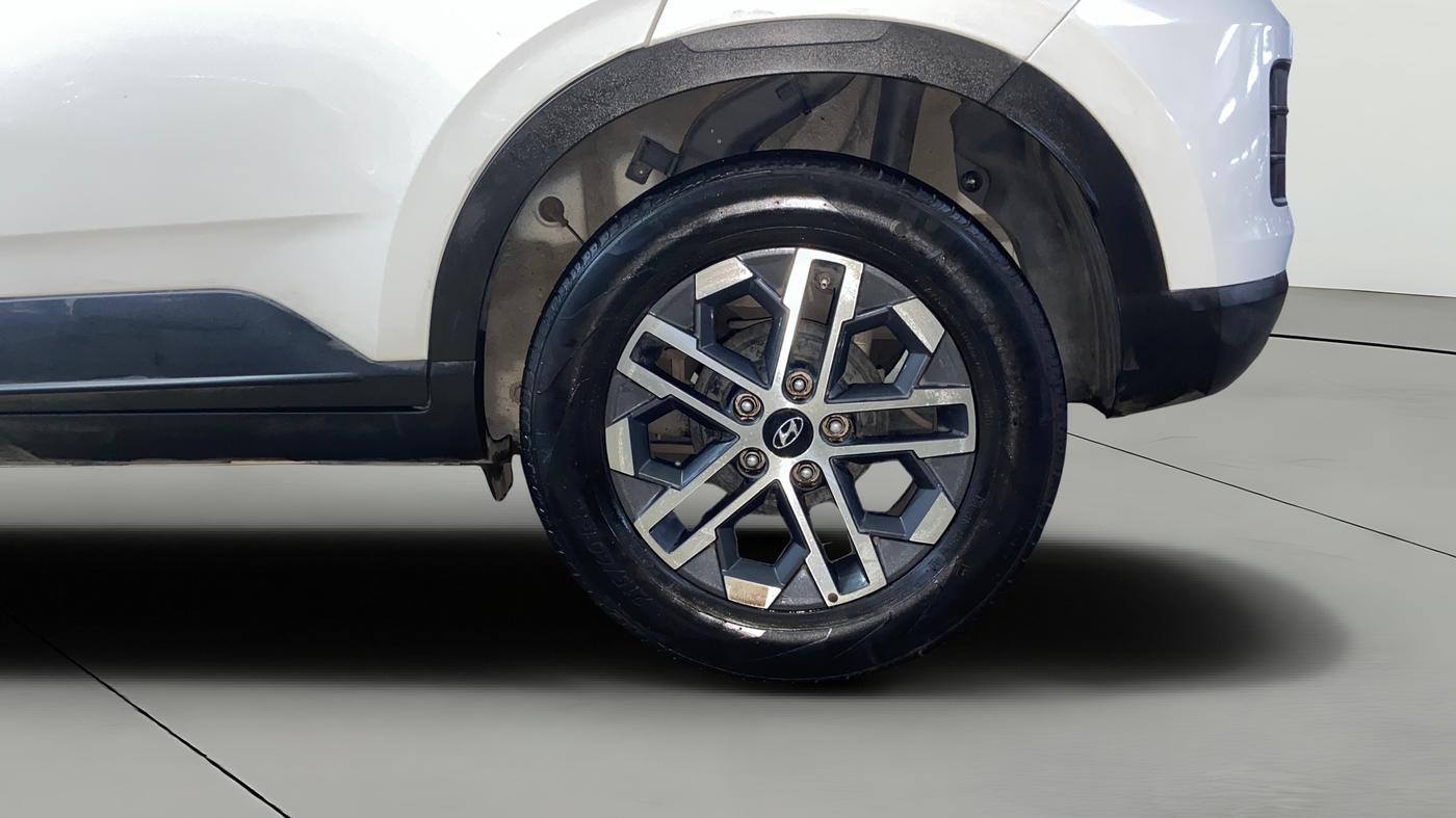 2022 Hyundai VENUE SX (O) 1.0 TURBO DCT, Petrol, Automatic, 37,805 km, Left Rear Wheel
