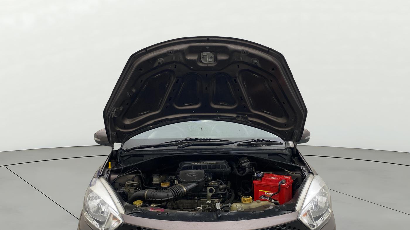 2018 Tata Tiago XZA PETROL, Petrol, Automatic, 97,903 km, Open Bonet