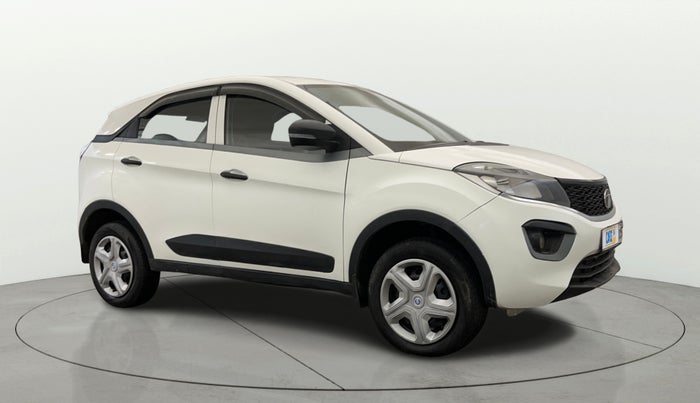 2018 Tata NEXON XM PETROL, Petrol, Manual, 70,106 km, SRP