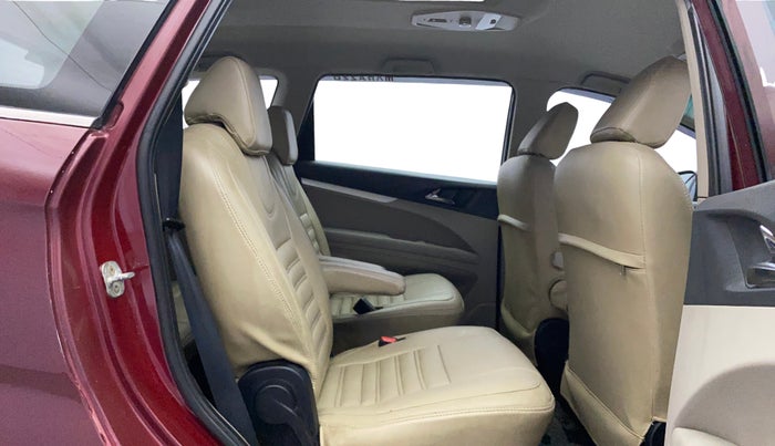 2019 Mahindra MARAZZO M6 7 STR, Diesel, Manual, 50,344 km, Right Side Rear Door Cabin