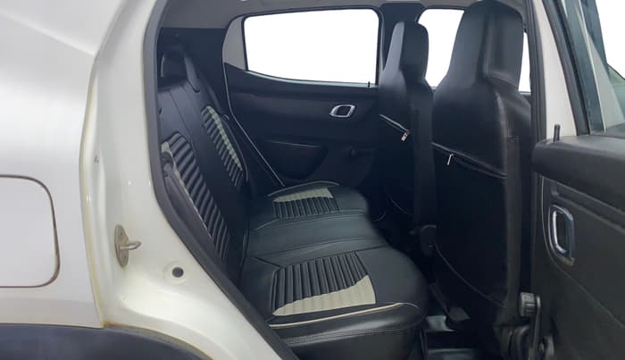 2019 Renault Kwid RXT 1.0 (O), Petrol, Manual, 63,386 km, Right Side Rear Door Cabin