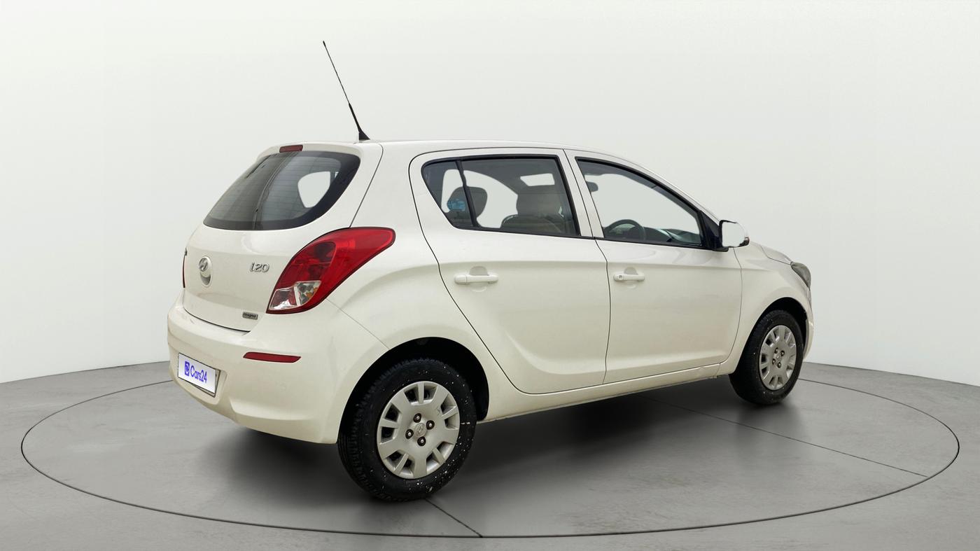 2014 Hyundai Elite i20 MAGNA 1.2, Petrol, Manual, 63,396 km, Right Back Diagonal