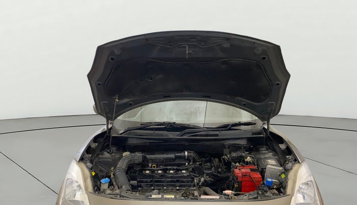 2019 Maruti Swift LXI, CNG, Manual, 69,834 km, Open Bonet