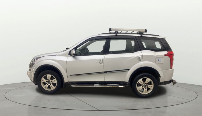 2014 Mahindra XUV500 W8, Diesel, Manual, 1,22,321 km, Left Side