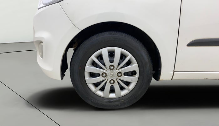2015 Hyundai i10 SPORTZ 1.1, Petrol, Manual, 59,954 km, Left Front Wheel