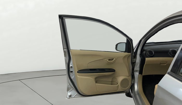 2015 Honda Amaze 1.2L I-VTEC S, Petrol, Manual, 58,974 km, LHS Front Door