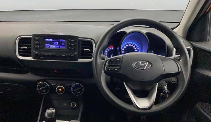 2021 Hyundai VENUE S 1.2, Petrol, Manual, 51,151 km, Steering Wheel Close Up