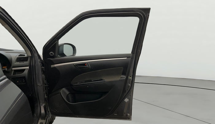 2017 Maruti Swift LXI (O), Petrol, Manual, 89,681 km, RHS Front Door