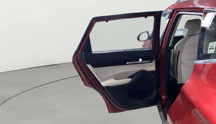 2022 KIA SELTOS HTX PETROL 1.5, Petrol, Manual, 5,981 km, LHS Rear Door