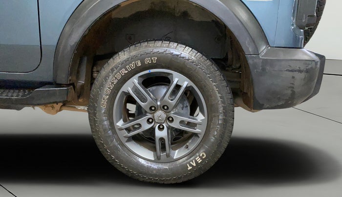 2023 Mahindra Thar LX HT PETROL 4WD MT, Petrol, Manual, 64,139 km, Left Rear Wheel