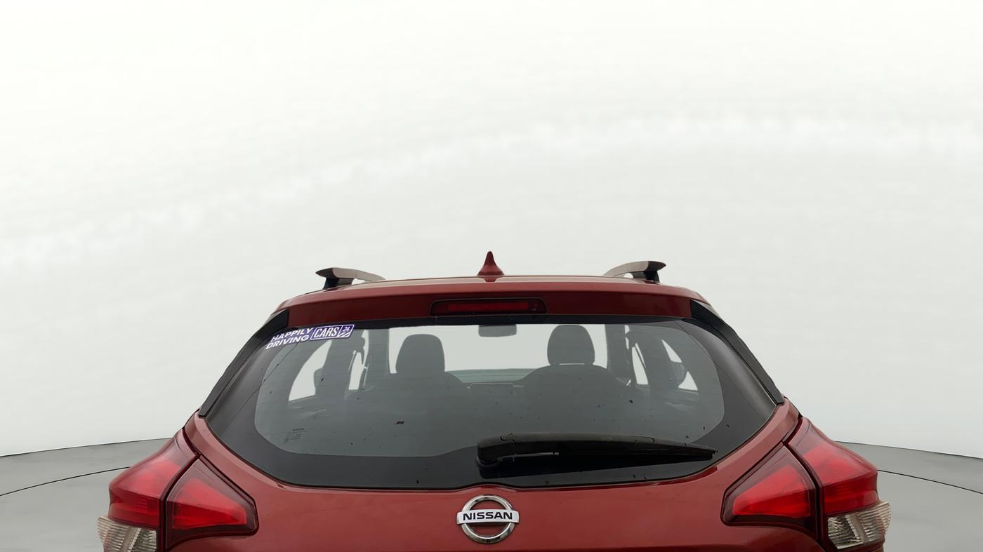 2020 Nissan Kicks XV 1.5, Petrol, Manual, 1,06,479 km, Rear Windshield