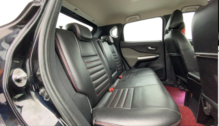 2022 Nissan MAGNITE XV MT, Petrol, Manual, 46,441 km, Right Side Rear Door Cabin
