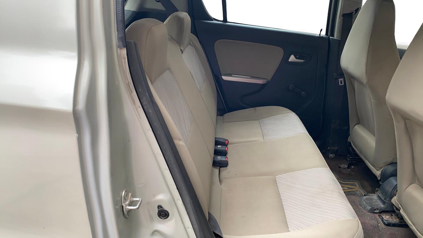 2016 Maruti Alto K10 VXI, Petrol, Manual, 67,974 km, Right Side Rear Door Cabin