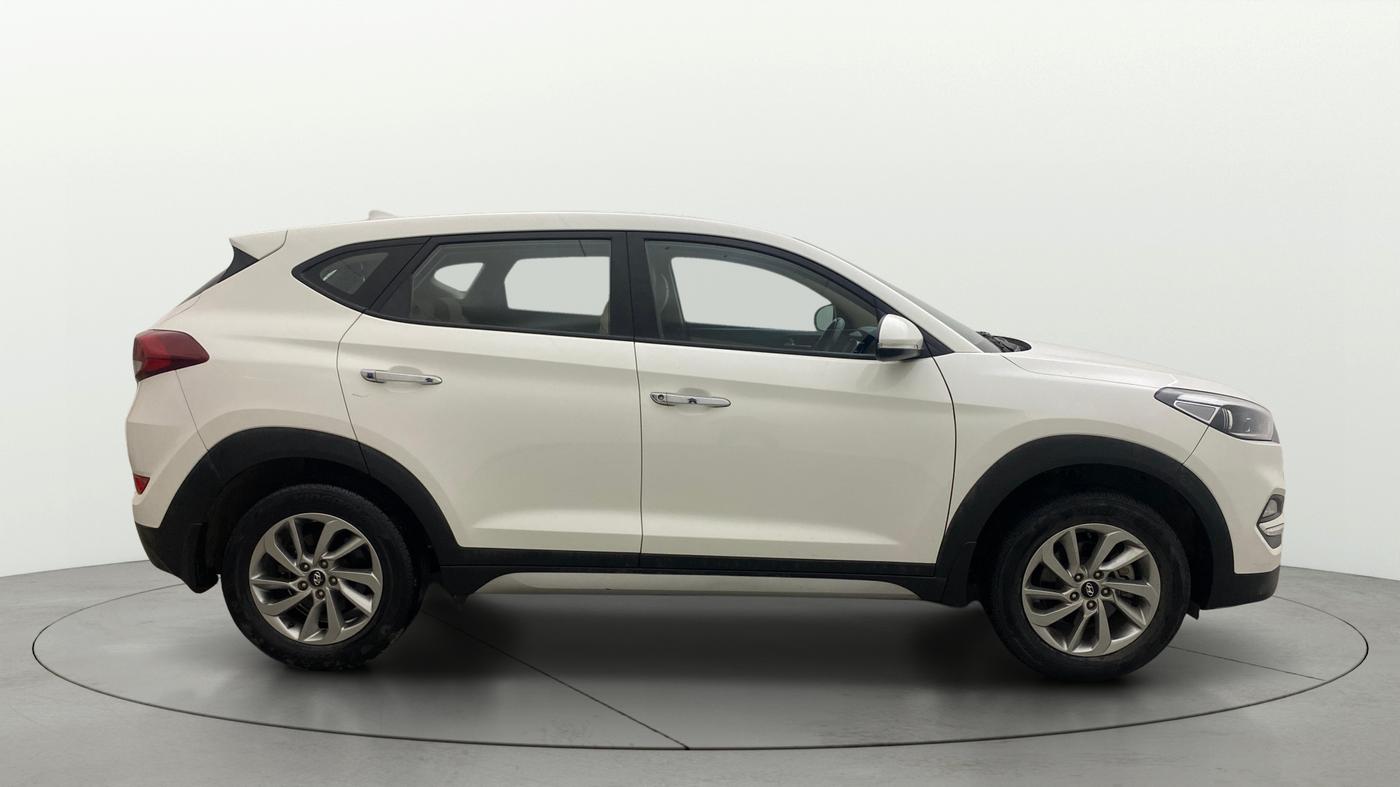 2018 Hyundai Tucson 2WD MT PETROL, Petrol, Manual, 50,233 km, Right Side View