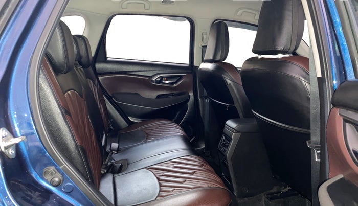 2022 Maruti Grand Vitara DELTA SMART HYBRID, Petrol, Manual, 28,078 km, Right Side Rear Door Cabin