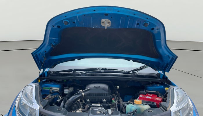 2019 Tata NEXON XM PETROL, Petrol, Manual, 49,129 km, Open Bonet