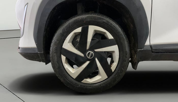 2021 Nissan MAGNITE XL, Petrol, Manual, 21,197 km, Left Front Wheel