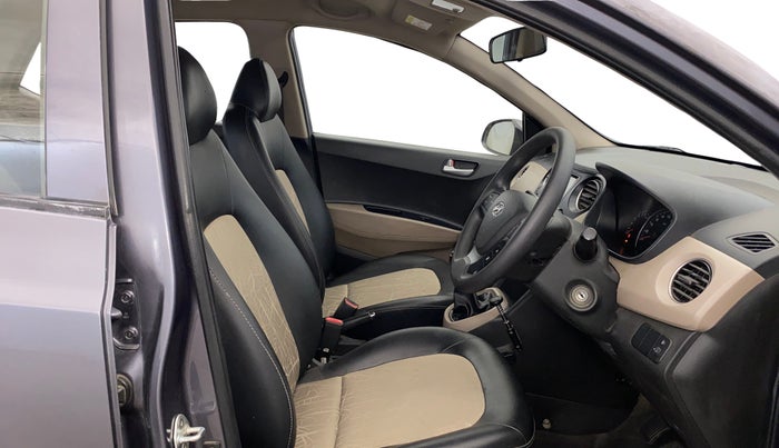 2017 Hyundai Grand i10 SPORTZ 1.2 KAPPA VTVT, Petrol, Manual, 33,966 km, Right Side Front Door Cabin