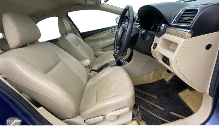 2019 Maruti Ciaz ALPHA 1.5 SHVS PETROL, Petrol, Manual, 40,966 km, Right Side Front Door Cabin