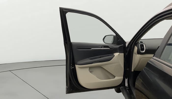 2022 KIA SONET HTX 1.0 IMT, Petrol, Manual, 33,346 km, LHS Front Door