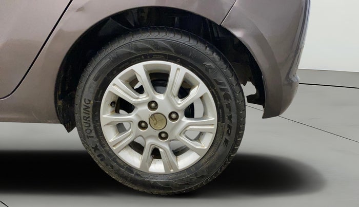 2017 Tata Tiago XZA PETROL, CNG, Automatic, 45,101 km, Left Rear Wheel