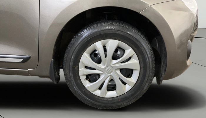 2020 Maruti Swift VXI, Petrol, Manual, 25,849 km, Right Front Wheel