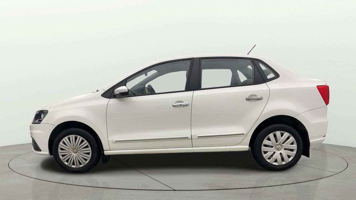 2019 Volkswagen Ameo COMFORTLINE 1.0L, Petrol, Manual, 40,024 km, Left Side